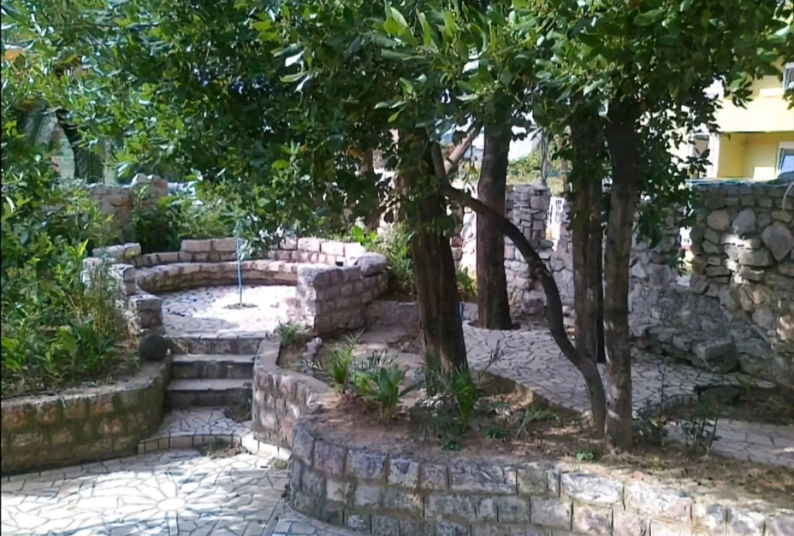 Sale, house, 284m², Bar, Crna Gora