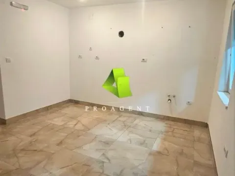 Izdavanje, poslovni prostor, 70m², Medijana, Niš - image 2