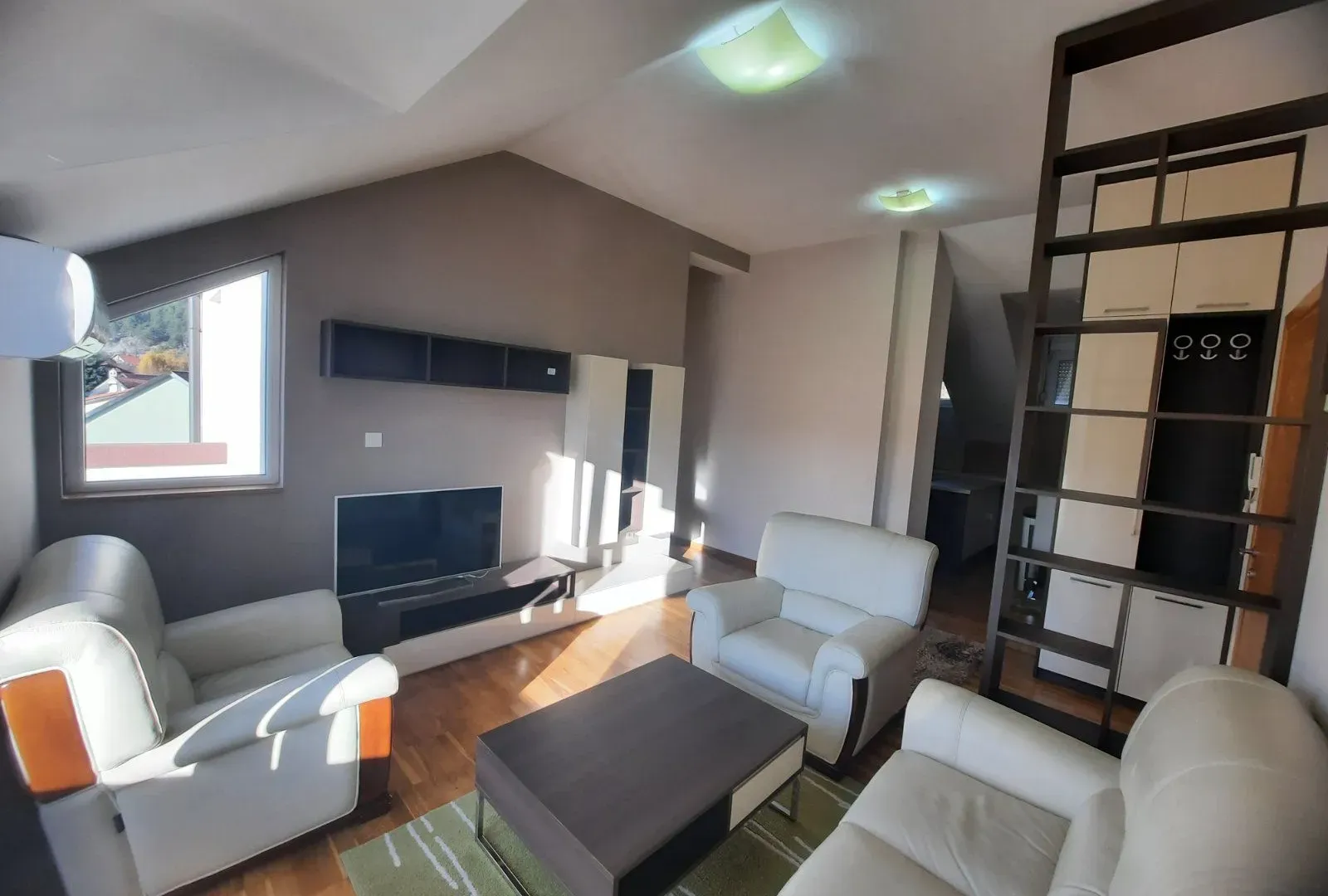 Sale, two bedroom apartment, 62m², Centar, Cetinje