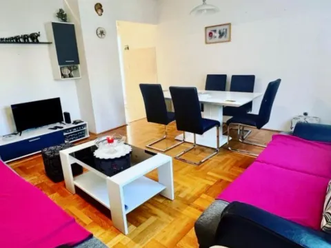 Rent, two bedroom apartment, 65m², Stari Aerodrom, Podgorica - image 1