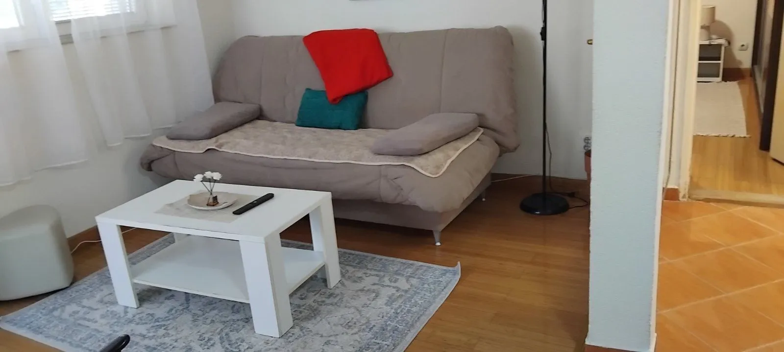 Rent, one bedroom apartment, 47m², Centar, Tivat