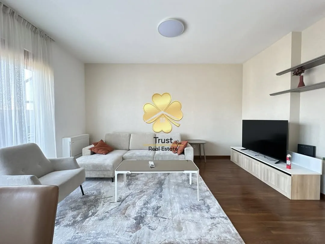 Rent, four bedroom apartment, 130m², Master Kvart, Podgorica