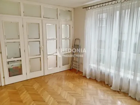 Prodaja, trosoban stan, 70m², Vračar Hram, Vračar Sve Podlokacije - image 3