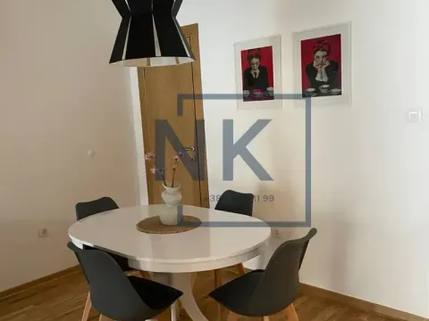 Izdavanje, dvosoban stan, 87m², Malo Brdo, Podgorica - image 5