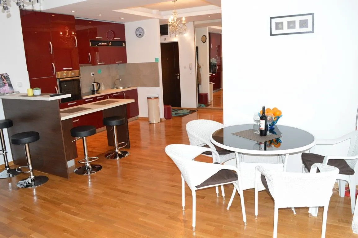Sale, apartment, 75m², Rafailovići, Budva