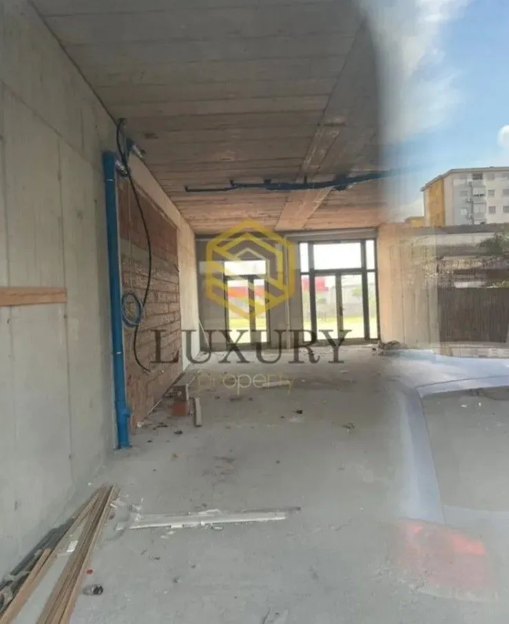 Prodaja, poslovni prostor, 46m², Pobrežje, Podgorica