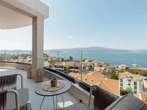 Izdavanje, trosoban stan, 149m², Donja Lastva, Tivat - image 24