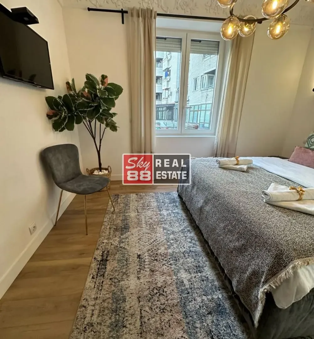 Prodaja, jednosoban stan, 34m², Savski Venac, Beograd