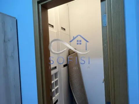 Izdavanje, trosoban stan, 64m², Centar, Novi Sad - image 20