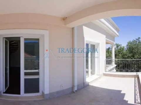 Prodaja, trosoban stan, 225m², Đenovići, Herceg Novi - image 11