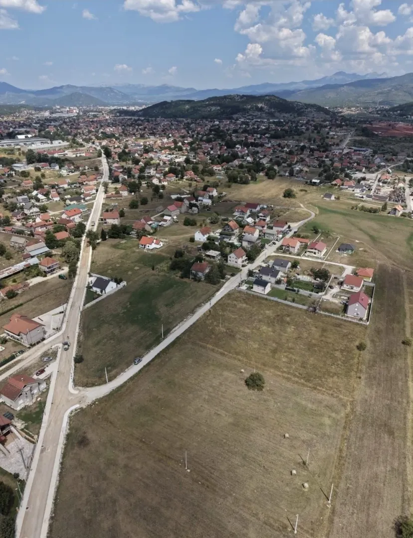 Prodaja, plac, 861m², Kličevo, Nikšić
