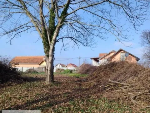 Prodaja, plac, 700m², Zabrežje, Obrenovac - image 1