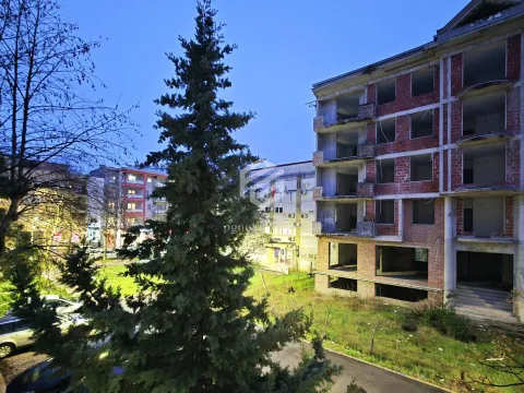 Izdavanje, jednosoban stan, 42m², Preko Morače, Podgorica - image 16