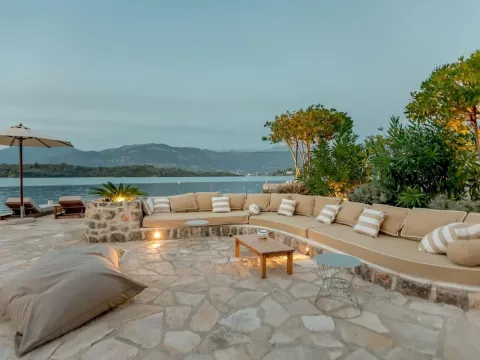 Prodaja, kuća, 676m², Đuraševići, Tivat - image 11