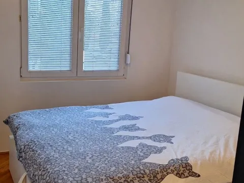 Izdavanje, jednosoban stan, 51m², City Kej, Podgorica - image 7