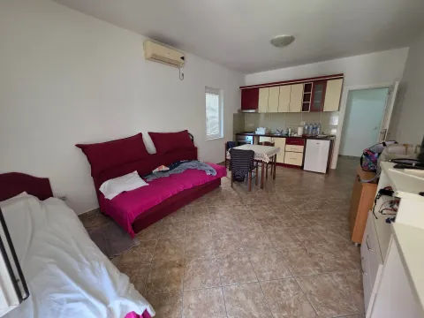 Sale, studio apartment, 41m², Sutomore, Bar - image 4