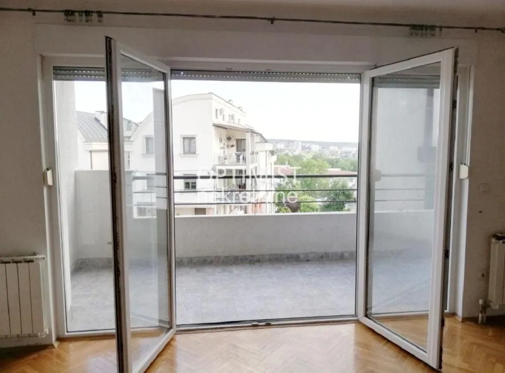 Sale, four bedroom apartment, 117m², Savski Venac, Beograd