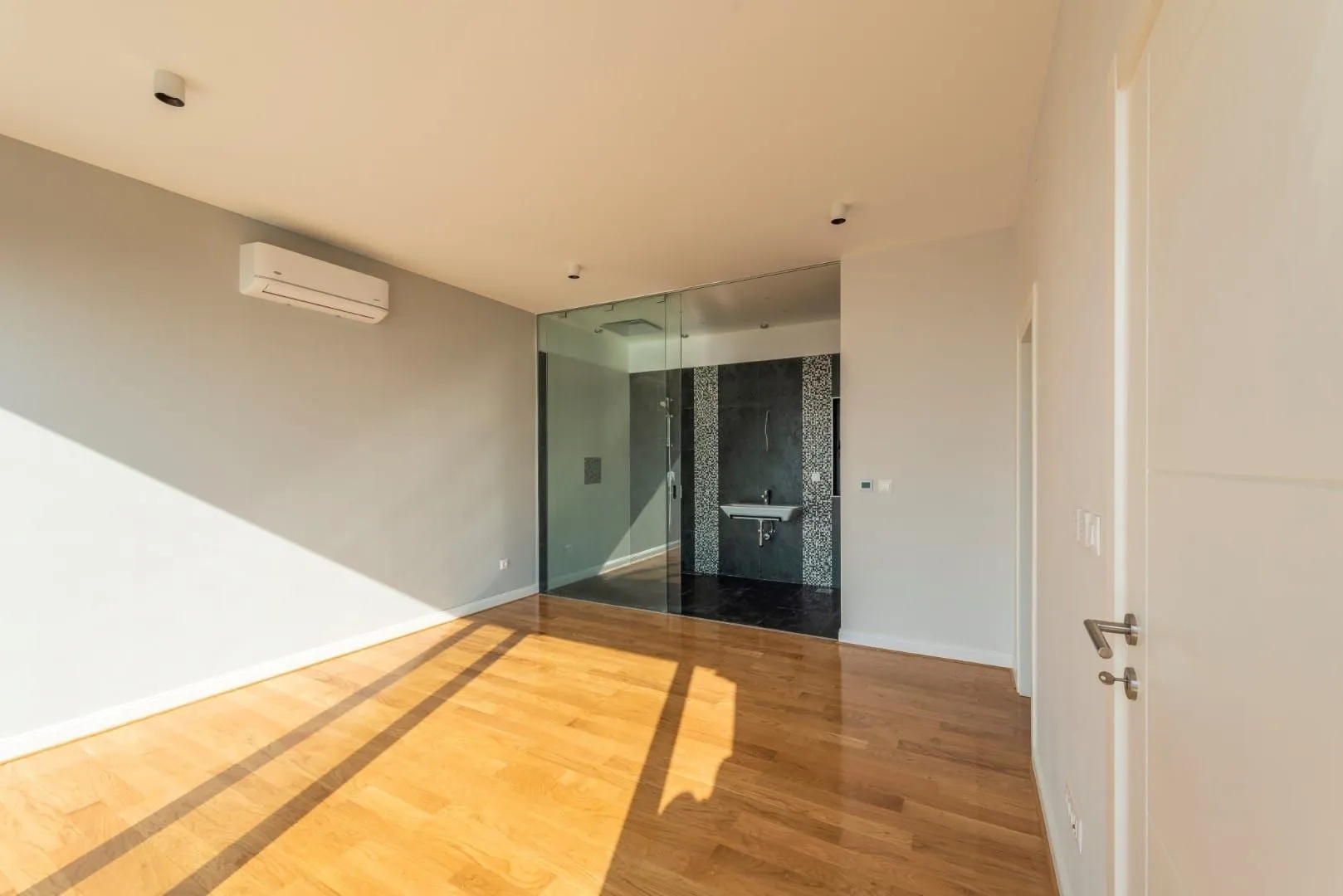 Sale, house, 327m², Tudorovići, Budva