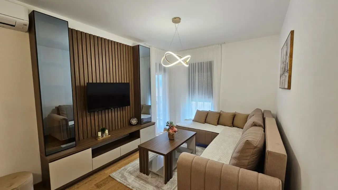 Rent, two bedroom apartment, 48m², City Kvart, Podgorica