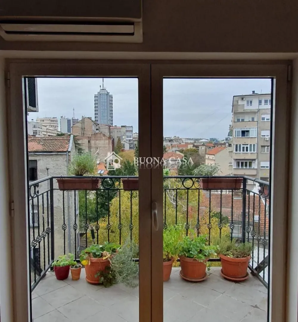 Prodaja, trosoban stan, 58m², Stari Grad, Beograd