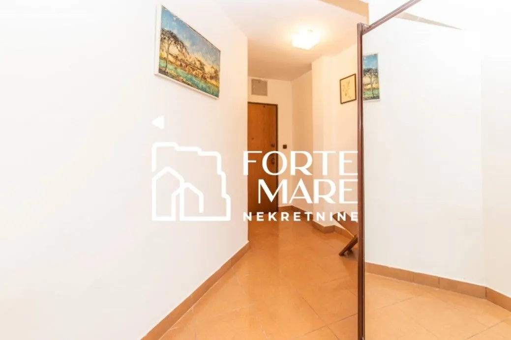 Prodaja, stan, 49m², Herceg Novi, Crna Gora