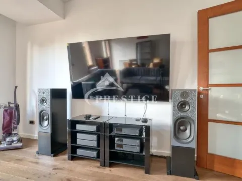 Izdavanje, dvosoban stan, 90m², Centar, Podgorica - image 2