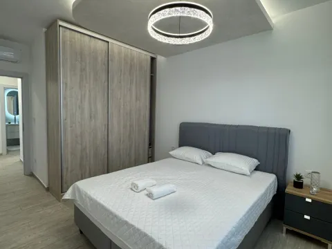 Sale, two bedroom apartment, 74m², Bečići, Budva - image 7