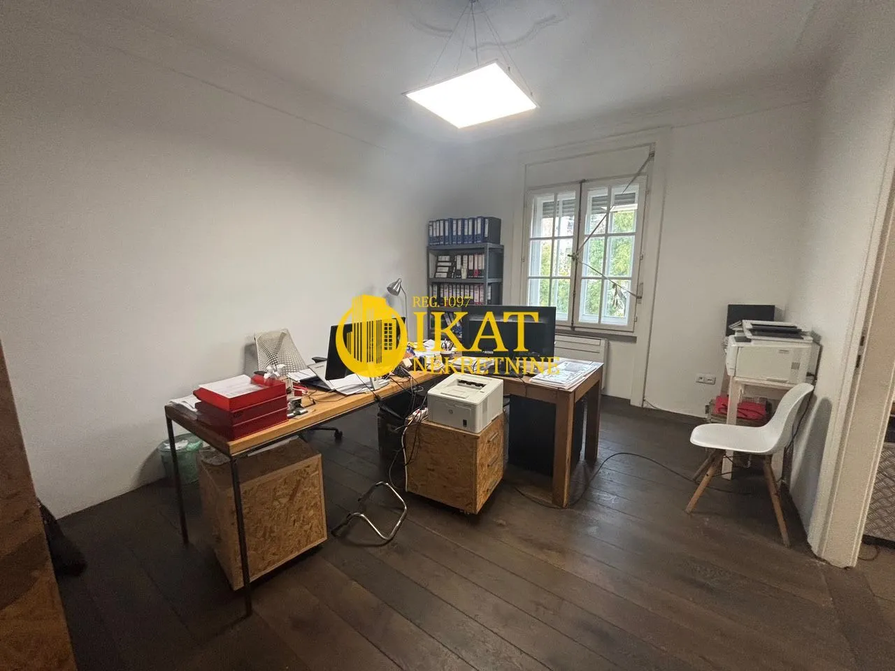 Rent, three bedroom apartment, 70m², Stari Grad, Beograd