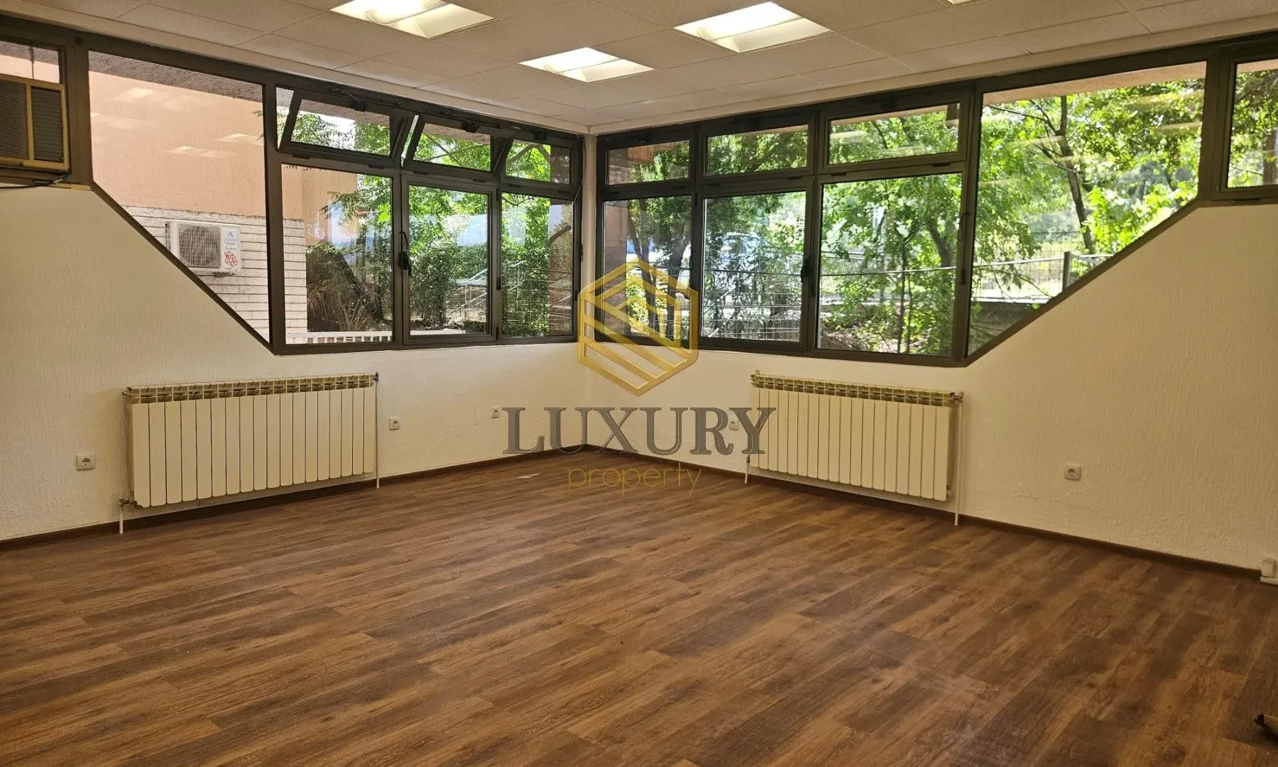 Sale, office space, 191m², Ljubović, Podgorica
