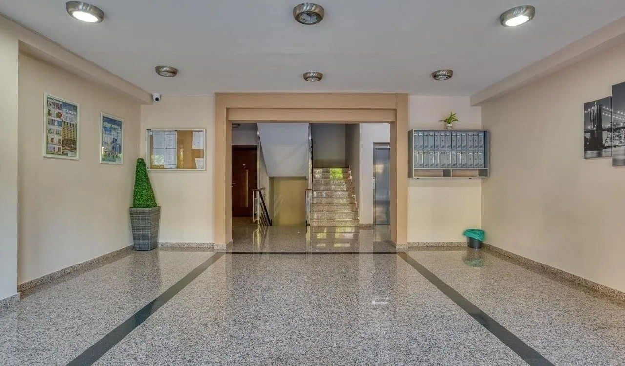 Prodaja, dvosoban stan, 90m², Gorica C, Podgorica
