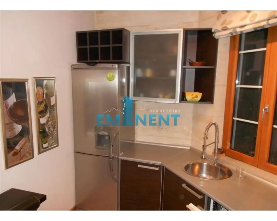 Rent, two bedroom apartment, 45m², Kalenić Pijaca, Vračar Sve Podlokacije