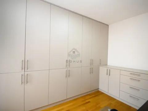 Sale, two bedroom apartment, 72m², Tivat, Crna Gora - image 10