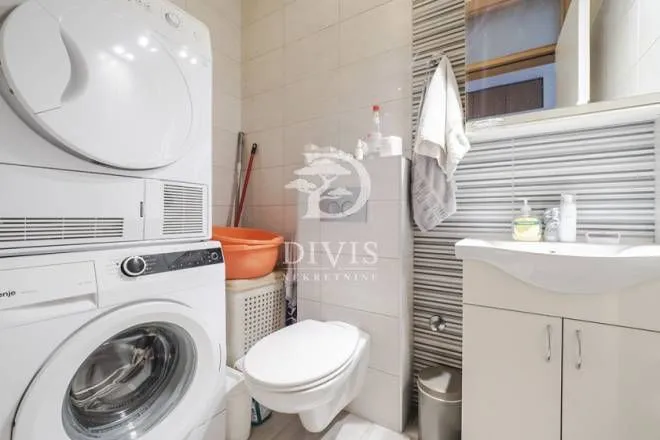 Prodaja, trosoban stan, 92m², Novi Beograd Blok 22, Novi Beograd Sve Podlokacije