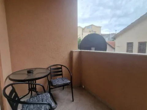 Rent, two bedroom apartment, 52m², Kalimanj, Tivat - image 12