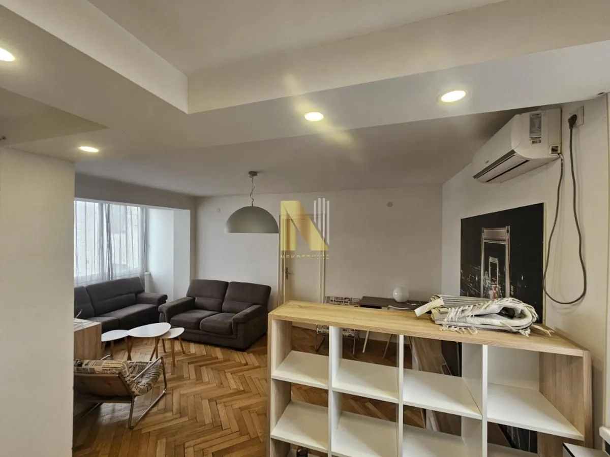 Prodaja, dvosoban stan, 48m², Stari grad, Novi Sad