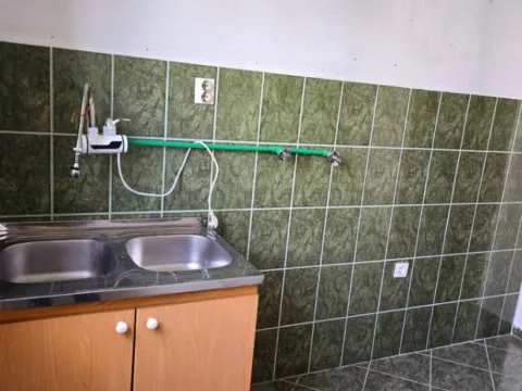 Izdavanje, dvosoban stan, 120m², Nikšić, Crna Gora - image 9