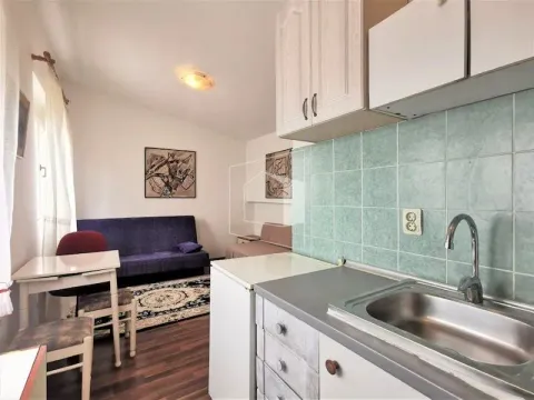 Izdavanje, stan, 21m², Blok 5, Podgorica - image 3