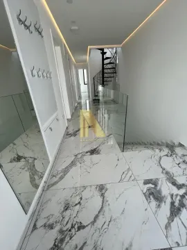 Izdavanje, kuća, 215m², Sremska Kamenica, Petrovaradin - image 15