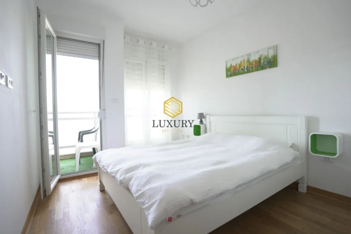Rent, one bedroom apartment, 42m², City Kvart, Podgorica