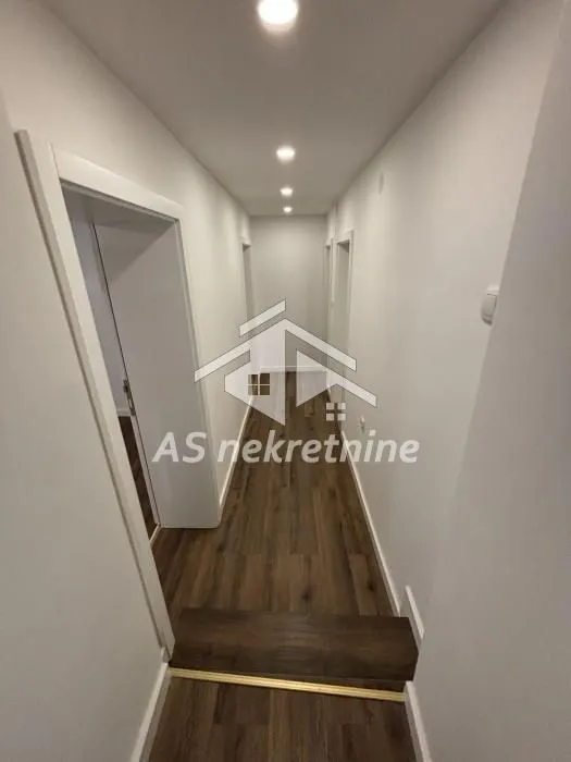 Izdavanje, dvosoban stan, 55m², Stari Grad, Beograd