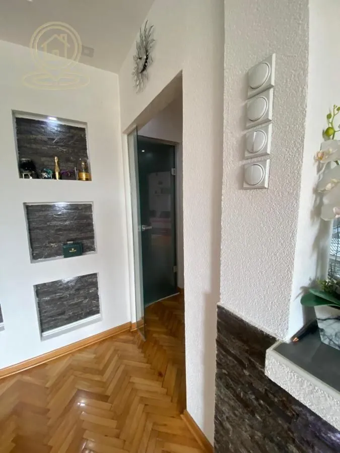 Prodaja, dvosoban stan, 52m², Centar, Niš
