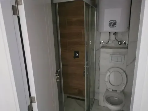 Rent, office space, 56m², Vezirov Most, Podgorica - image 5