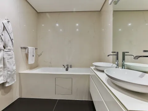 Rent, two bedroom apartment, 138m², Dukley Gardens, Budva - image 13