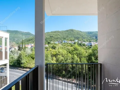 Sale, three bedroom apartment, 134m², Porto Montenegro, Tivat - image 13