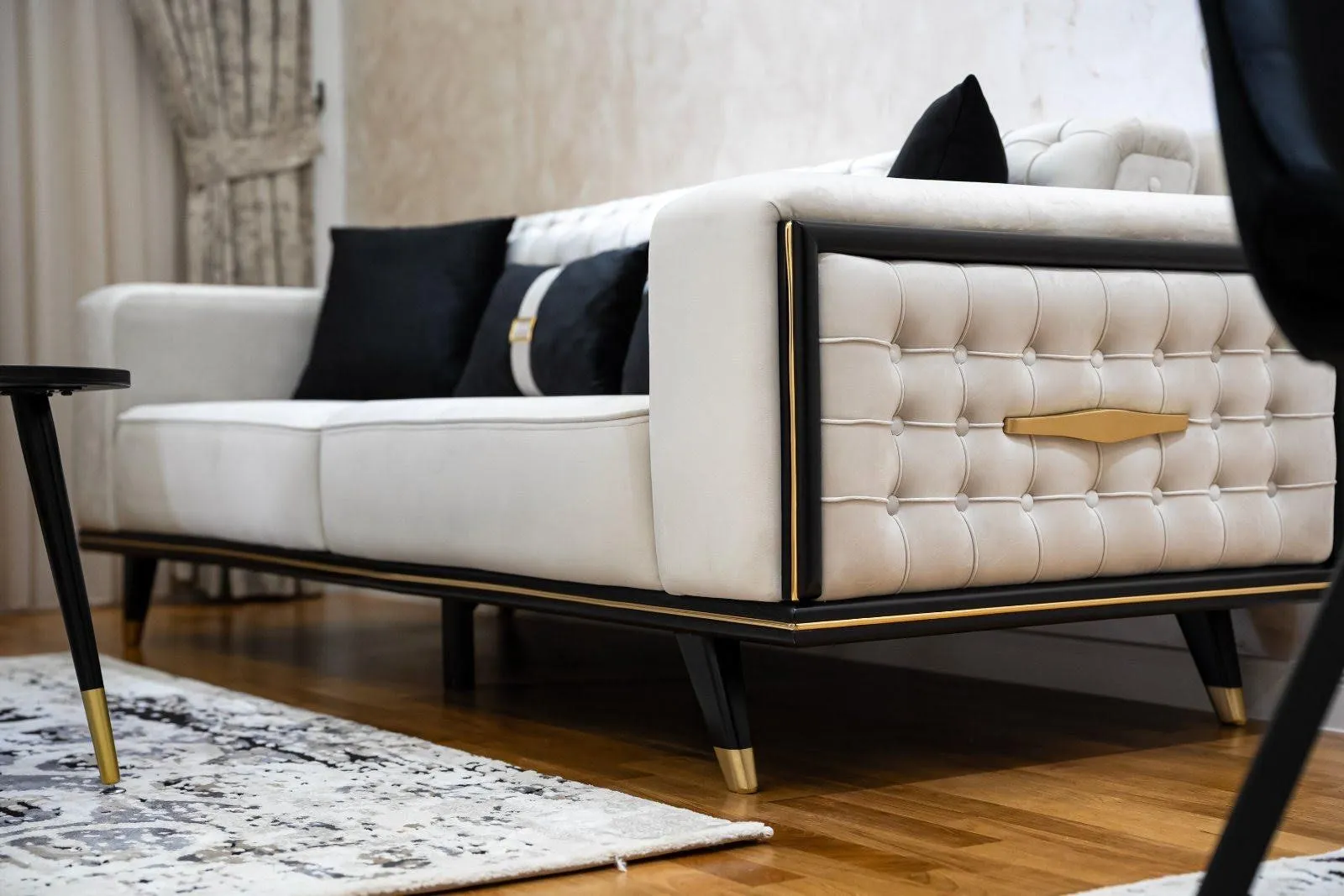 Izdavanje, jednosoban stan, 47m², City Kvart, Podgorica