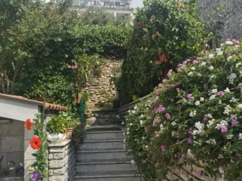 Prodaja, kuća, 296m², Herceg Novi, Crna Gora - image 9