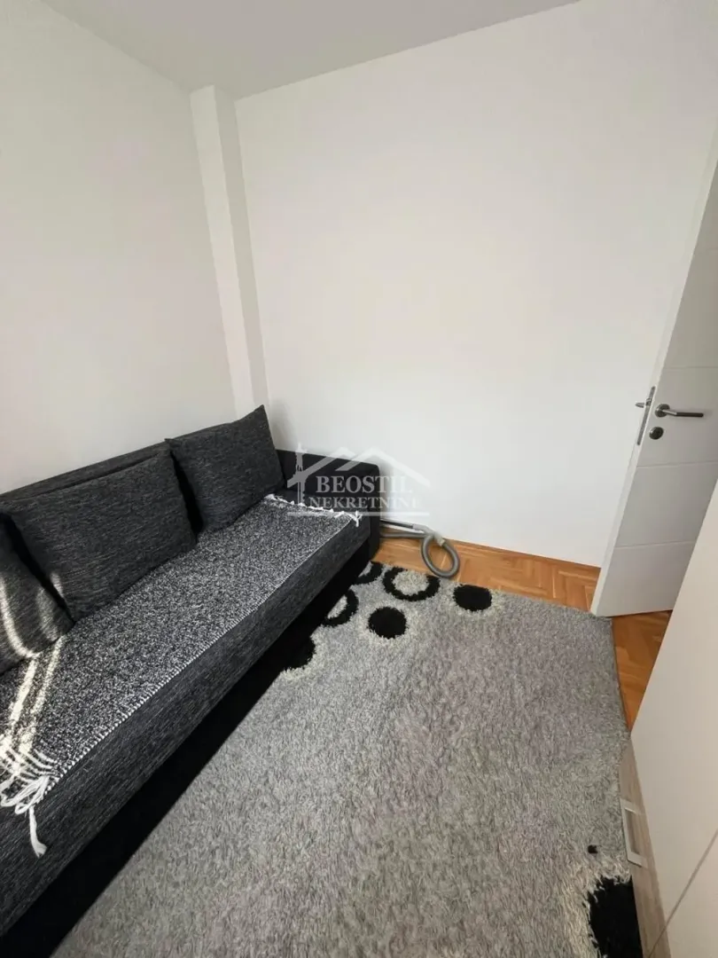 Izdavanje, jednosoban stan, 37m², Zvezdara Sve Podlokacije, Beograd