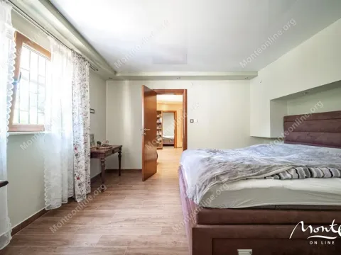 Prodaja, kuća, 250m², Bijela, Herceg Novi - image 19