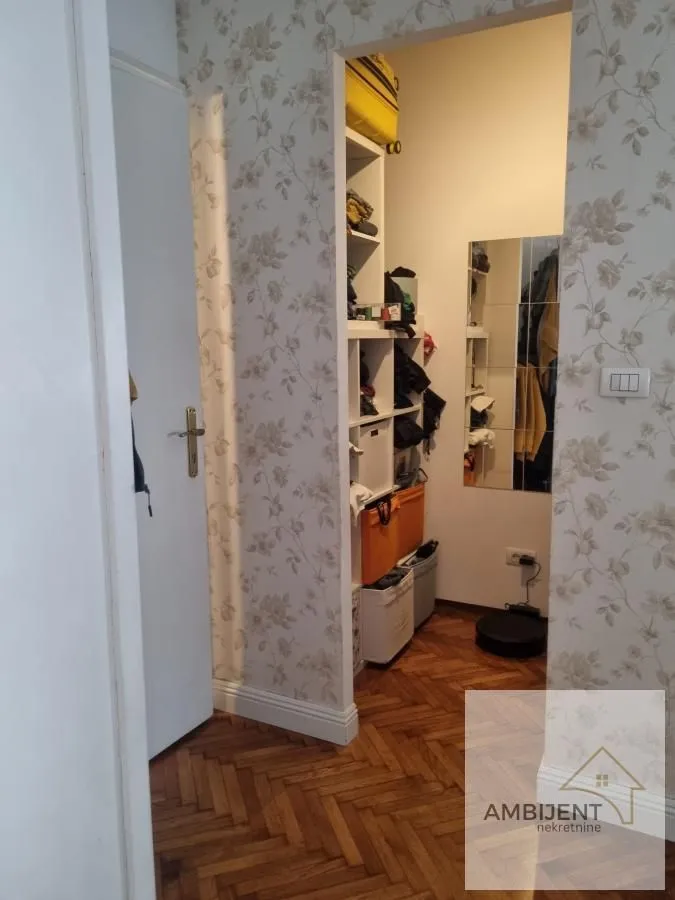 Sale, three bedroom apartment, 66m², Obilićev Venac, Beograd