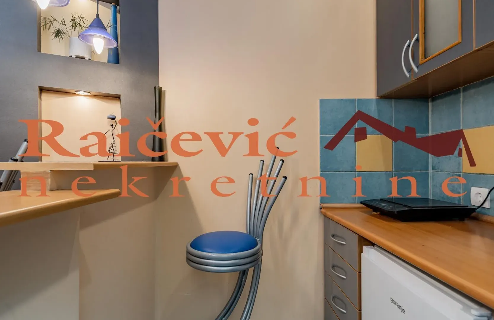 Rent, studio apartment, 35m², Kalenić Pijaca, Vračar Sve Podlokacije